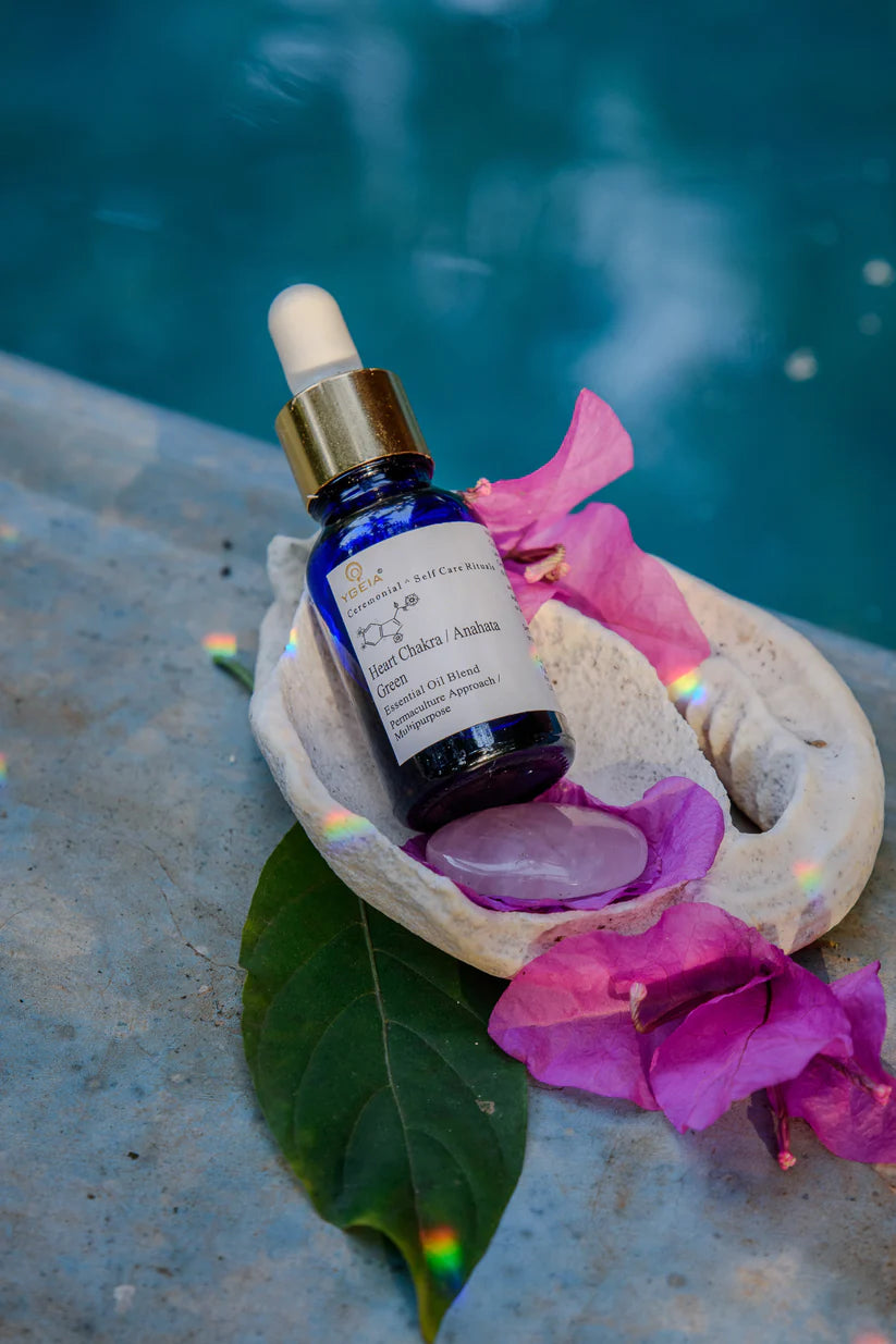 Huile Chakra du Coeur / Heart chakra Steam Distilled Oil
