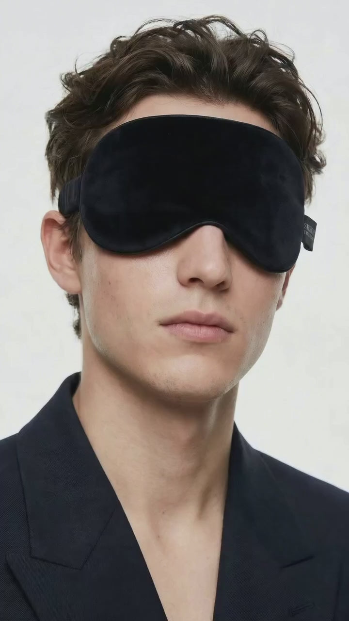 Masque de nuit avec insertion de pierres de Shungite
